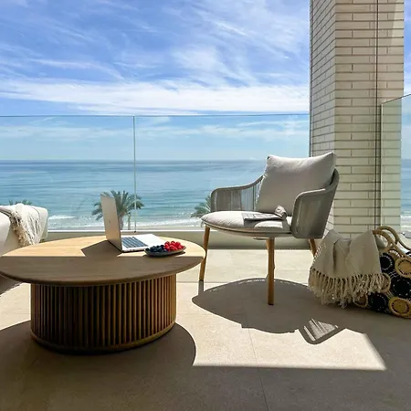 Lantia. Amaneceres De Ensueno Y Piscina Con Vistas El Campello
